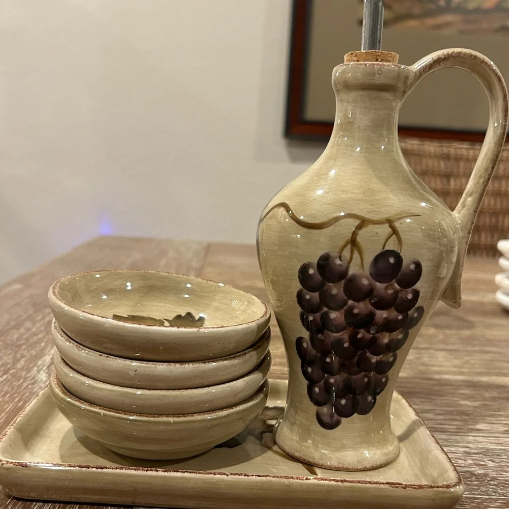 Z Gallerie Dipping Set With Cruet